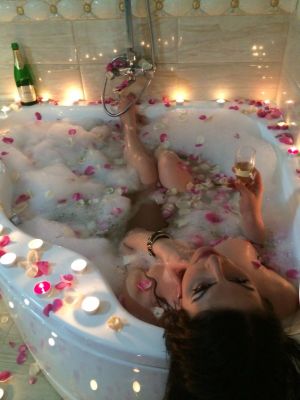 инди Транссексуалка Диана — фото и отзывы