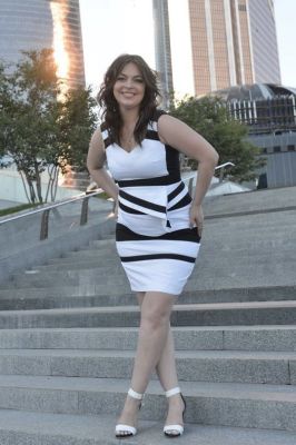 вызов стриптезерши в Сочи (МАСТЕР МАССАЖА, тел. 8 928 449-73-15)