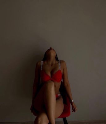 Карина , фото с sexosochi.guru