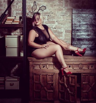  Кристюша Адлер, фото с сайта sexosochi.online