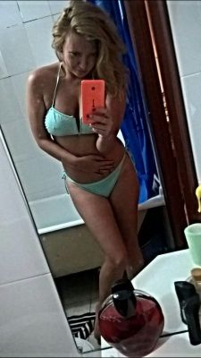 Милана, ню-фото