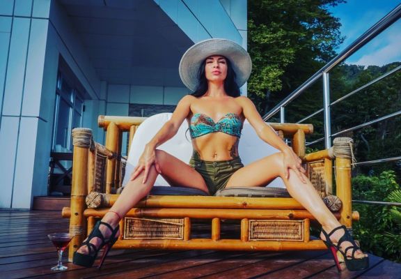 Знакомства в Сочи — Виктория , 24 лет