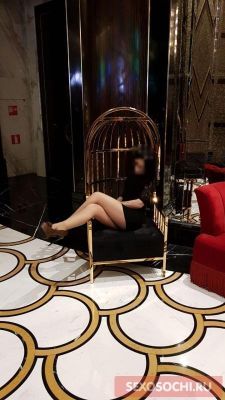 Карина, возраст: 19 рост: 170, вес: 54