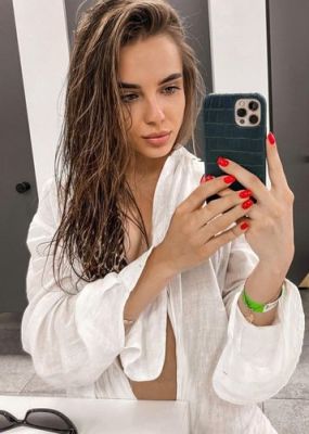 Сандра — проститутка с большой грудью, от 6000 руб. в час