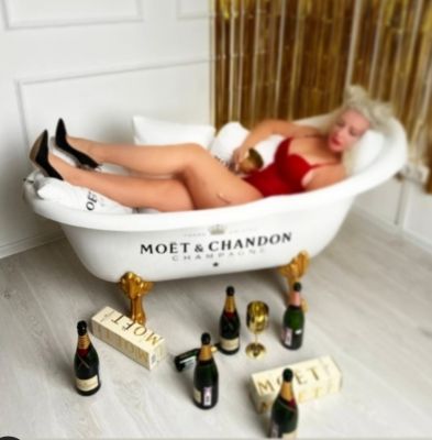 Купить эскорт услуги (Вероника, тел. 8 918 607-07-35)