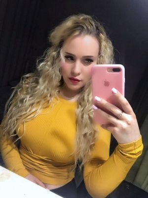 АняАдлер, ню-фото