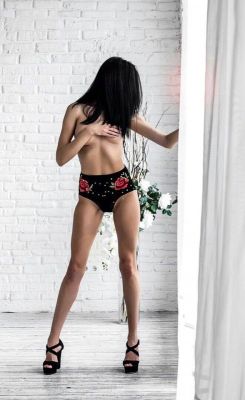 Лера, анкетные фото