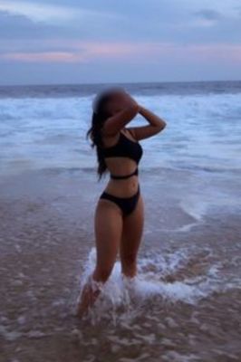 Лера Адлер, тел. 8 962 881-61-77 — массаж ню и не только