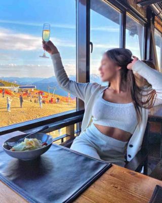 Стриптизерша проститутка Соня, от 15000 руб. в час, круглосуточно