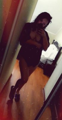 Виктория — полная лесби проститутка в Сочи