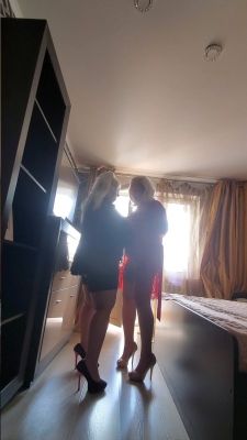 Лиза и Женя  – опытная шлюха по вызову (г. Сочи, Адлер )