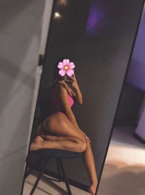 Александра — страпон, урологический массаж, работает круглосуточно