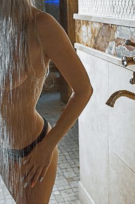 Виктория  —  девушка на ночь для щедрого мужчины