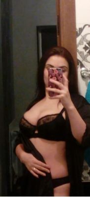 Камилла, фотографии