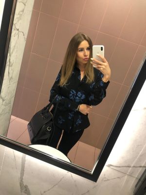 снять шлюху (Евгения , от 7500 руб. в час)