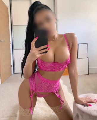 Где снять телку по разумной цене (Камила , тел. 8 988 419-58-09)