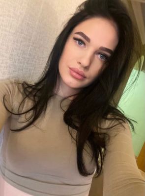 Мариша — закажите эту проститутку онлайн в Сочи